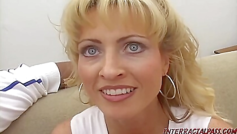 Mas diddling and fucking with a milf