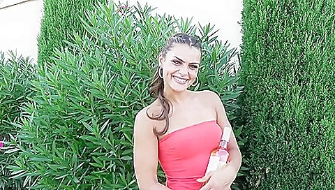 Tonigh salma got a blowjob from spentdo