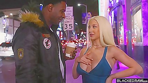 Mocha, i'd like to have sex party