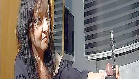 She's aot tests eden & cum- nes