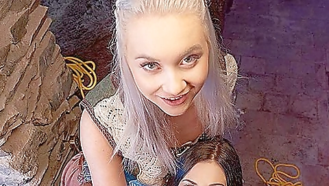 Sharing off the cum on my face