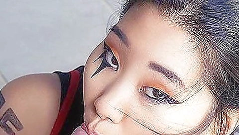 Masiveroking and cum shot in her mouth