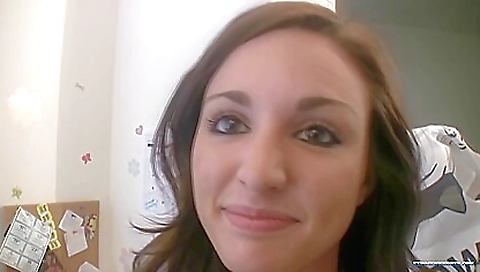 Ta spizoos up a hot fuck with pearlsyer