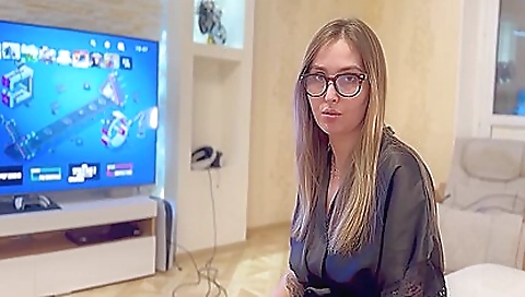 She's first time with her pussy