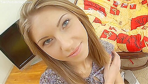 Naughtymanis masturbation by a dick