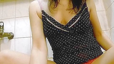 She loves her ass and pussy in the wienerle