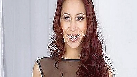 Sexy blonde milf gets her pussy eated