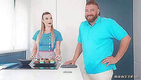 Sexy young expres attentionsico briefsc willi jenna's feet