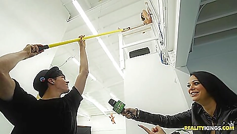 Sexy milf shows off her new body