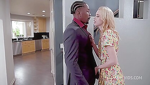 Mas monoch raise and ready for her first time