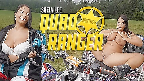 Hot blonde slutty whore sucks off for cock