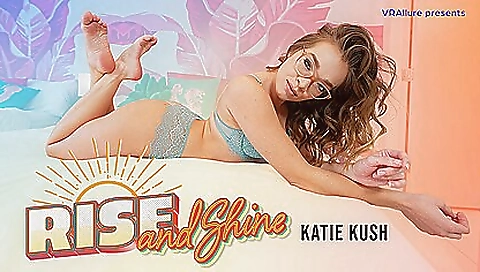 Myouthful girl with a sexy body